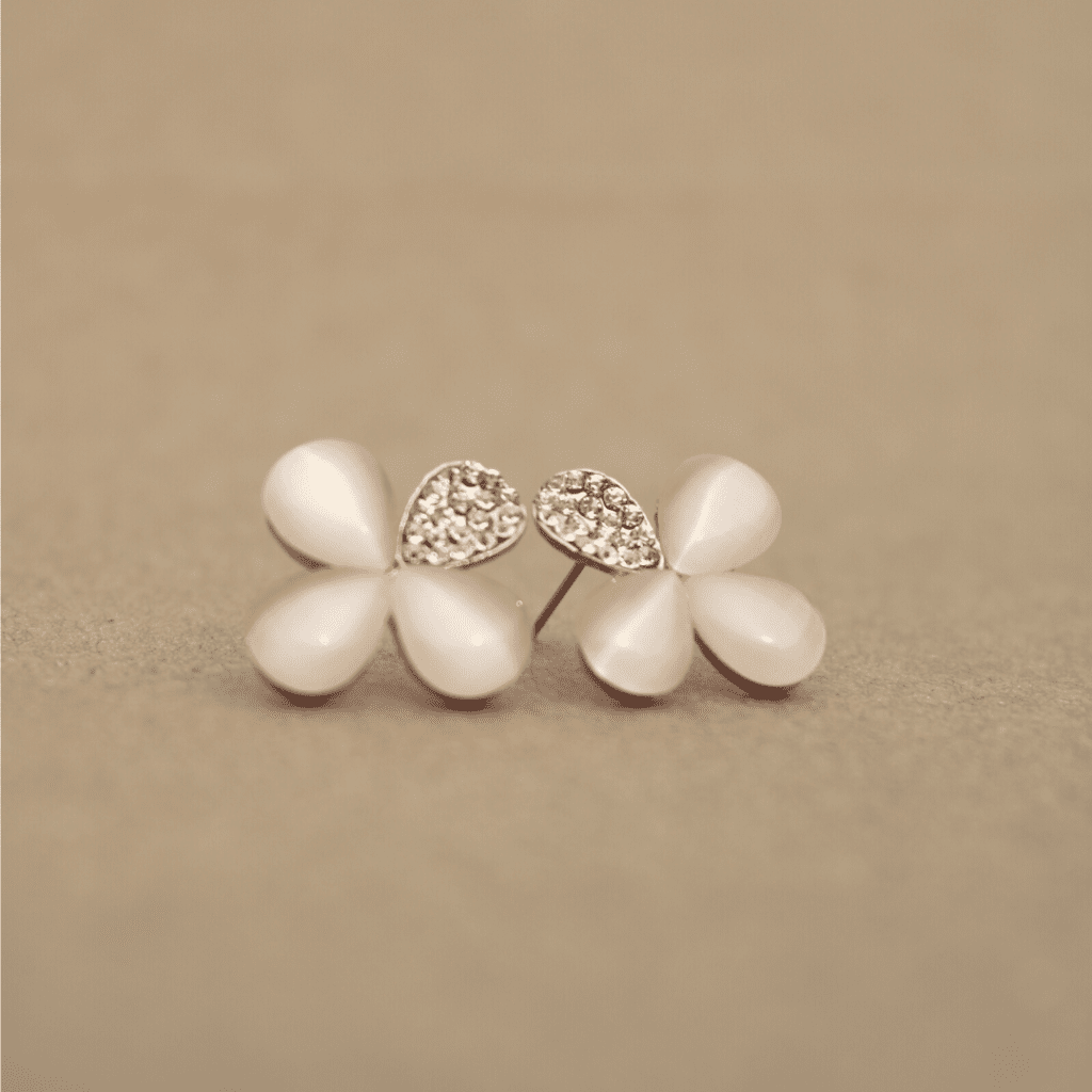 Beige colour crystalised flower studs