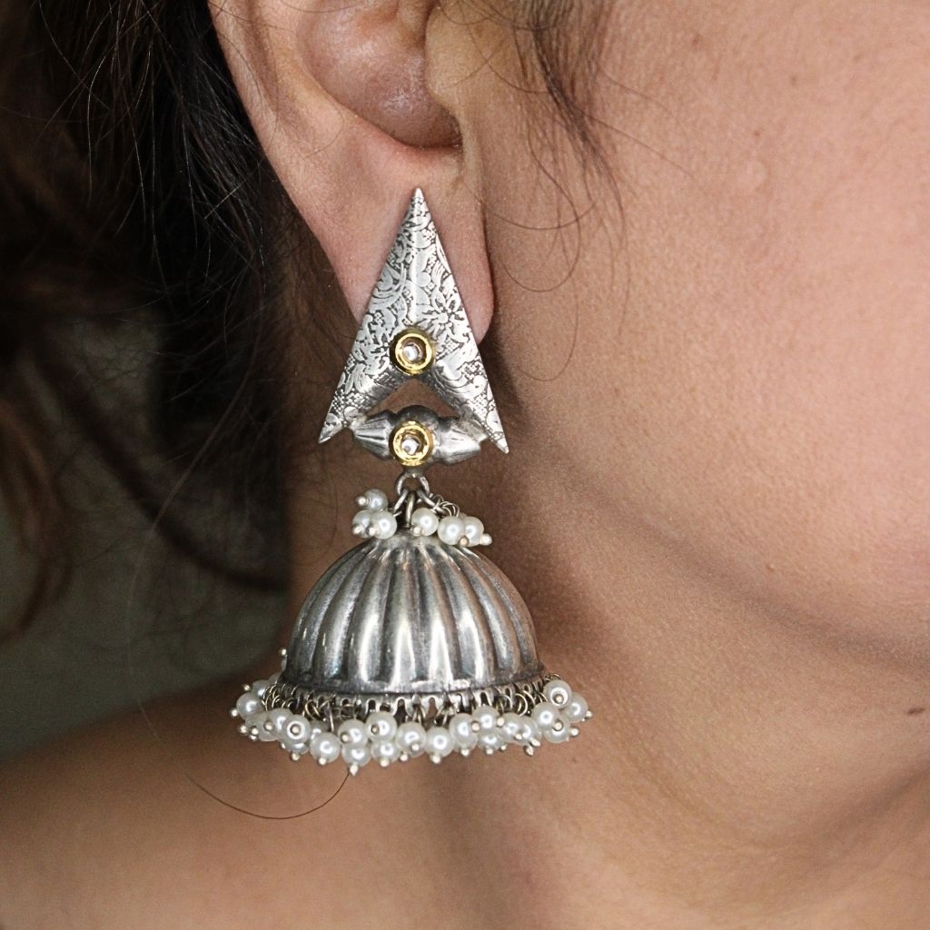 Indian Oxidized Silver Jhumka Earrings for Women & Girls Online at  Silvermerc | SBE1I_38 – Silvermerc Designs