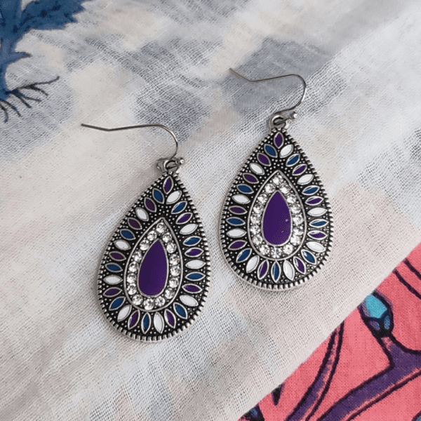 Water drop earrings